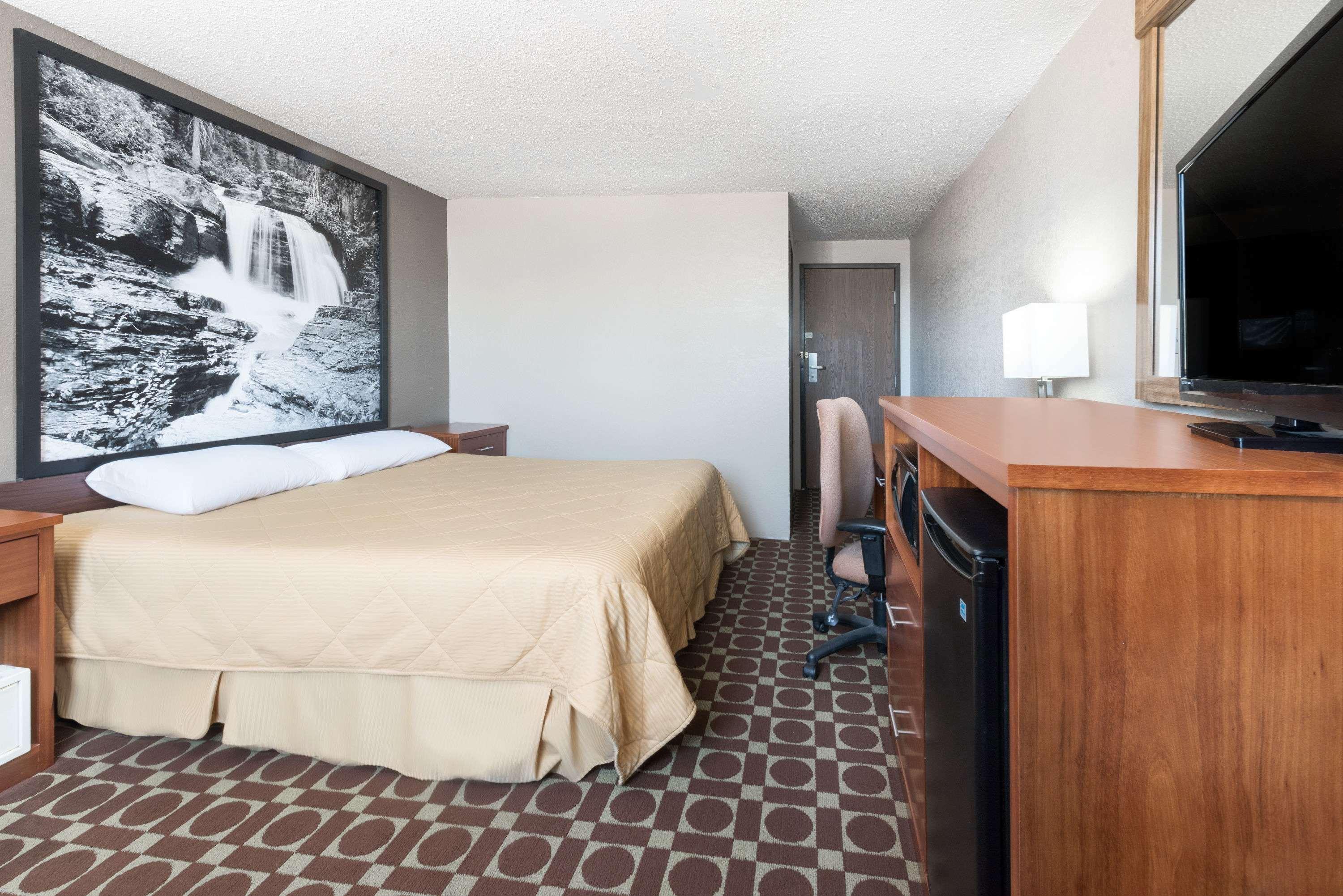 Super 8 By Wyndham Miles City Exterior foto